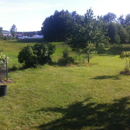 Semesterhus I Stockholms Skaergard, Runmaroe Vaermdoe Namdo Eksteriør billede